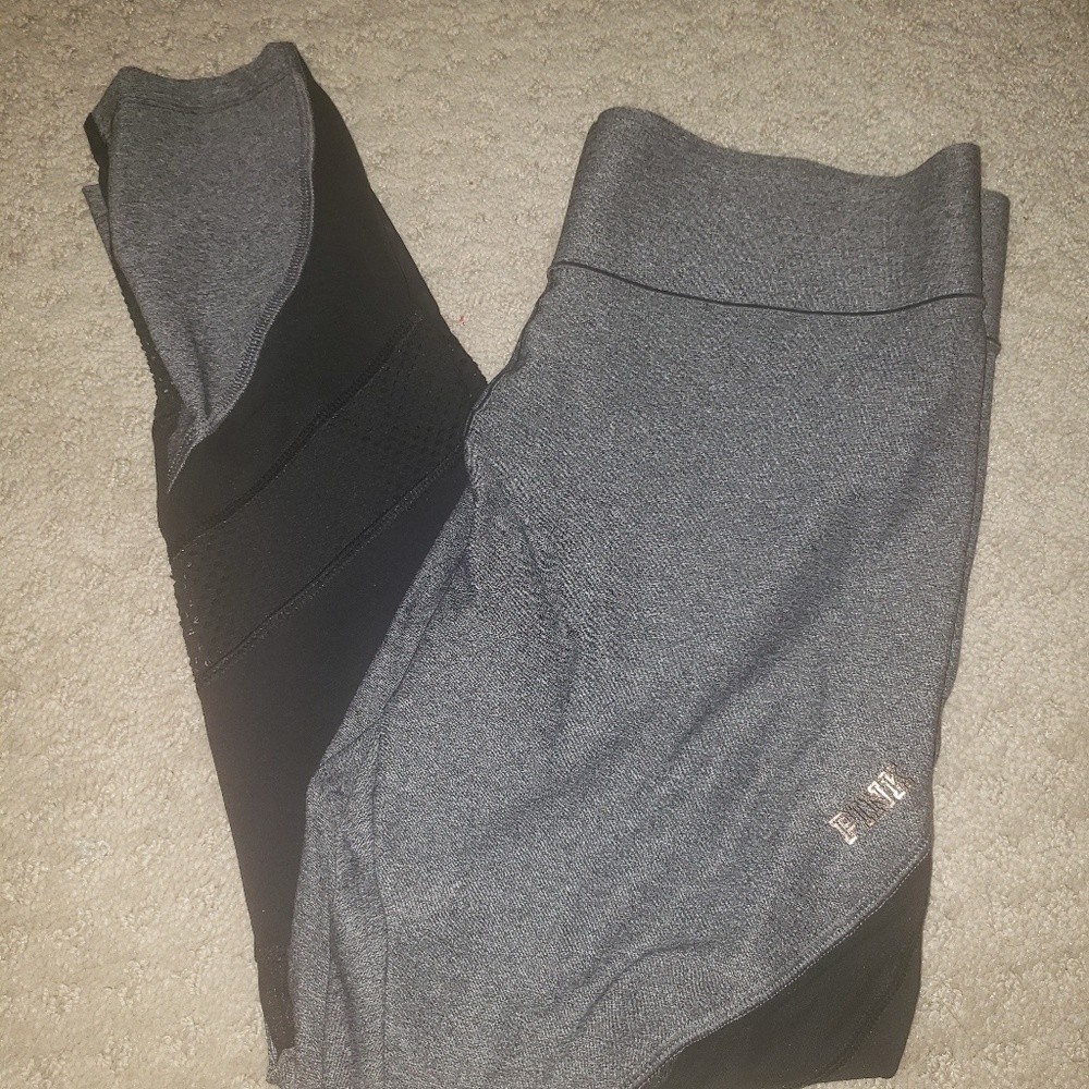 PINK knockout capris